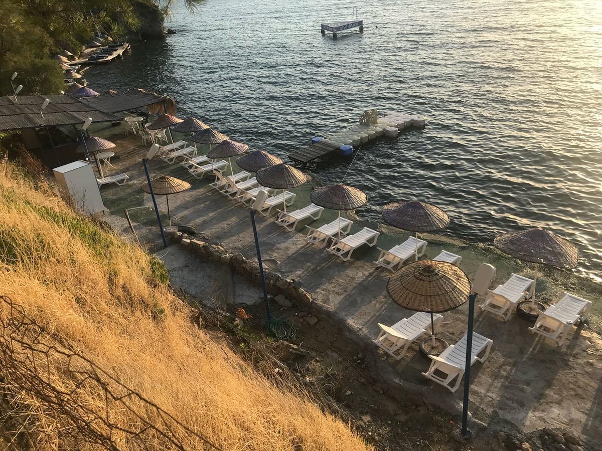 Hotel Leon Foça Esterno foto